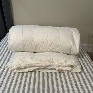 Pottery Barn Teen duvet insert